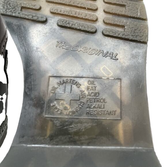 Dr. Martens Alfred Brogue Oxfords Black/Burgundy Leather AirWair Sole UK 9 US 10 - Picture 6 of 16